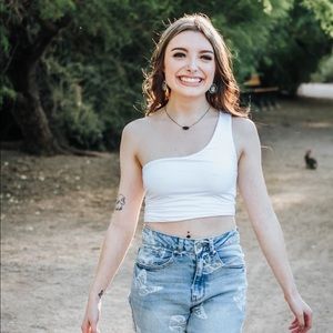 Meet your Posher, Bella